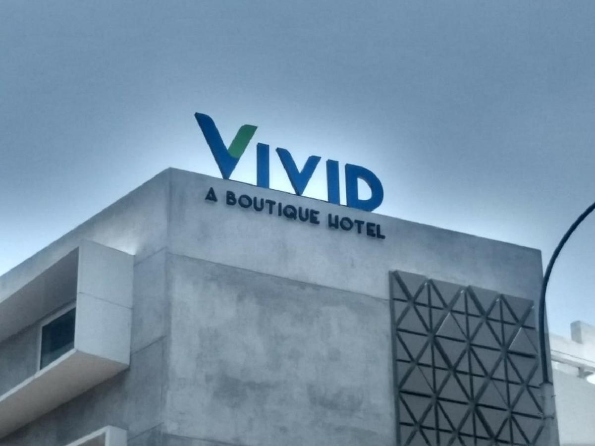 วิวิด เดอะ บูทิก โฮเต็ล Hotel Tiruchirappalli ภายนอก รูปภาพ